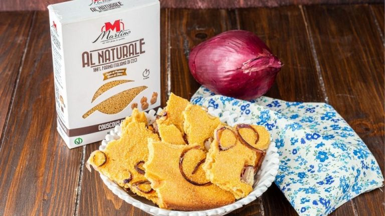 Croccantella di couscous di ceci e cipolla